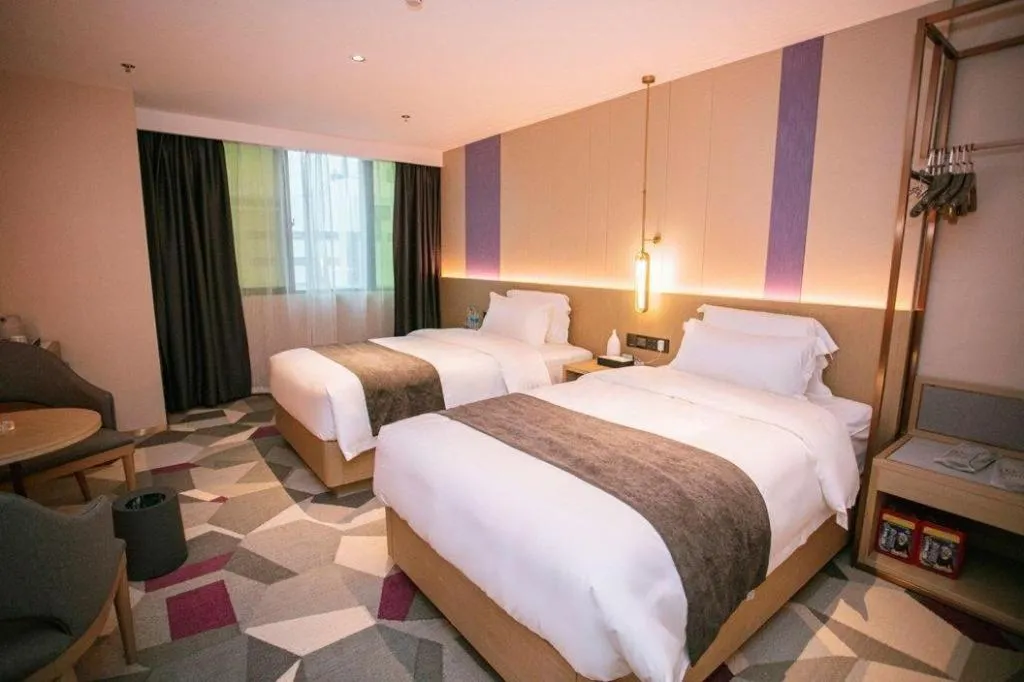 Bed in Lavande Hotel Shenzhen East Gate Wanxiang City Guomao Metro Statipn