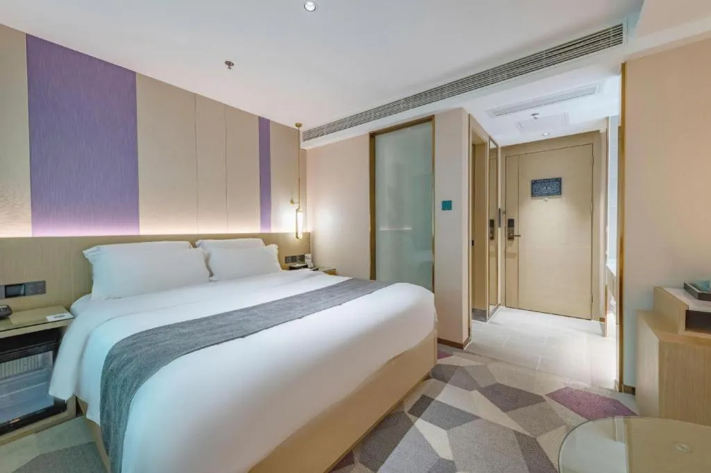 Bed in Lavande Hotel Shenzhen East Gate Wanxiang City Guomao Metro Statipn