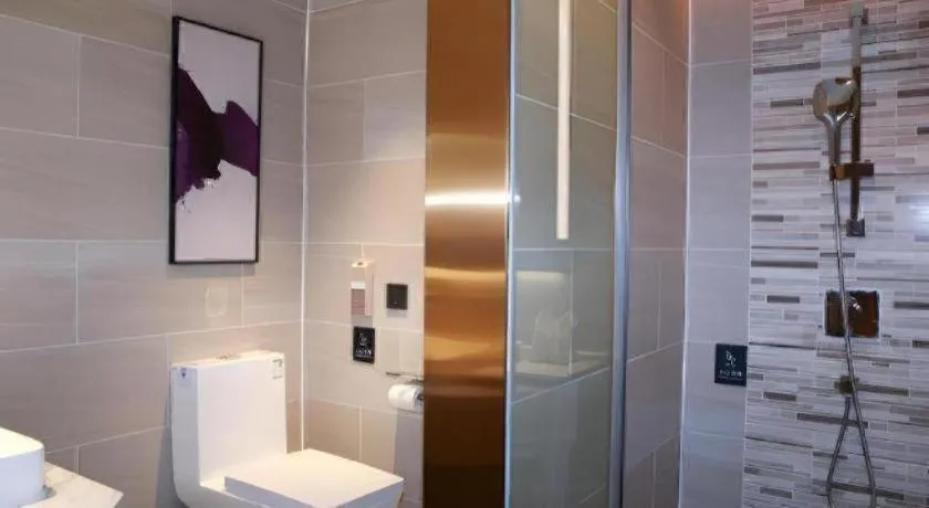 Lavande Hotel Shenzhen East Gate Wanxiang City Guomao Metro Statipn