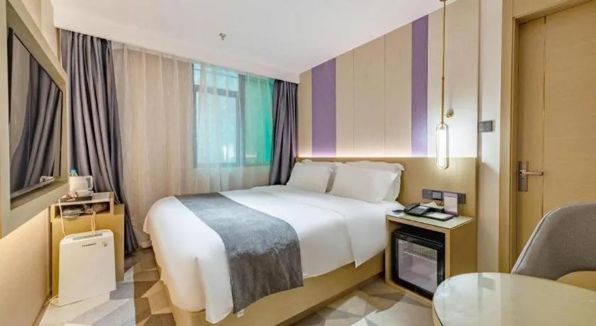 Bed in Lavande Hotel Shenzhen East Gate Wanxiang City Guomao Metro Statipn