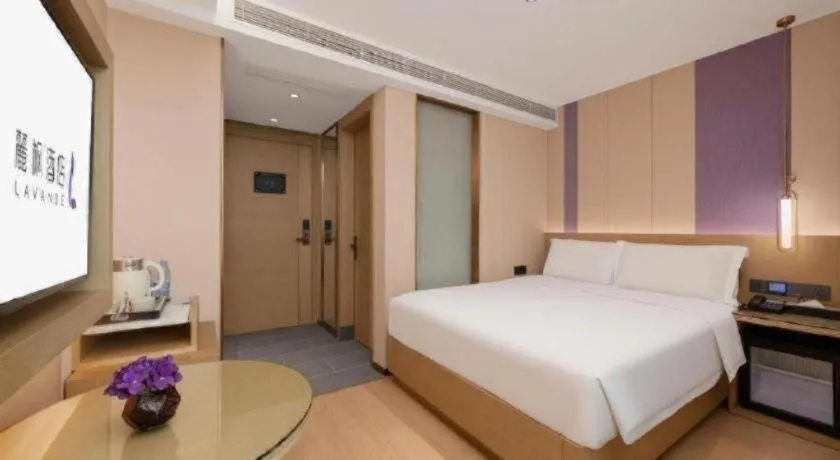 Bed in Lavande Hotel Shenzhen East Gate Wanxiang City Guomao Metro Statipn