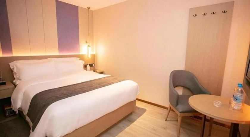 Bed in Lavande Hotel Shenzhen East Gate Wanxiang City Guomao Metro Statipn