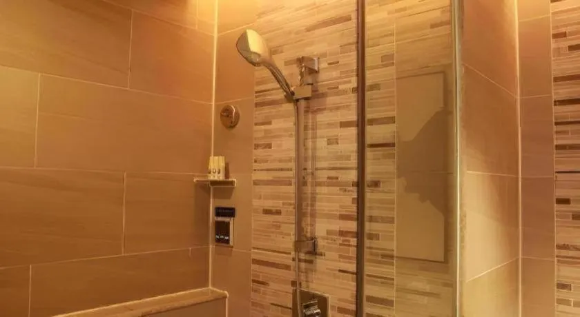 Lavande Hotel Shenzhen East Gate Wanxiang City Guomao Metro Statipn