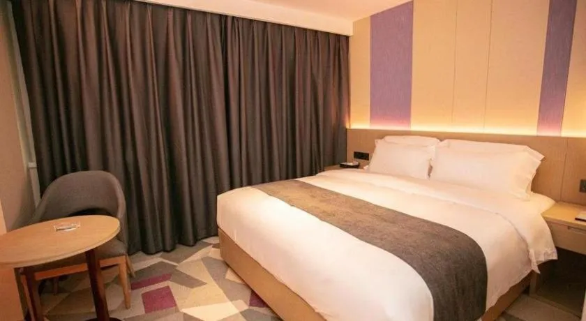 Bed in Lavande Hotel Shenzhen East Gate Wanxiang City Guomao Metro Statipn