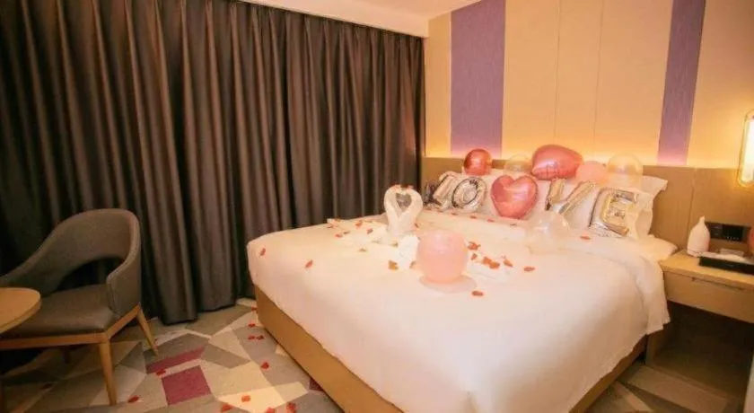 Bed in Lavande Hotel Shenzhen East Gate Wanxiang City Guomao Metro Statipn