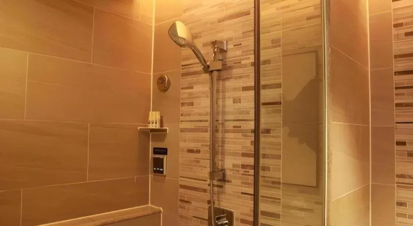 Lavande Hotel Shenzhen East Gate Wanxiang City Guomao Metro Statipn