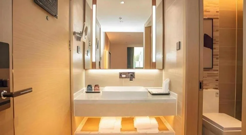 Bed in Lavande Hotel Shenzhen East Gate Wanxiang City Guomao Metro Statipn