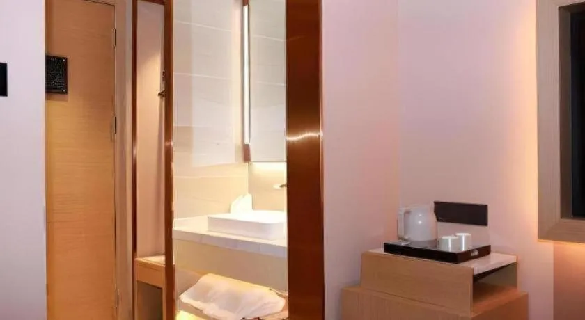 Bed in Lavande Hotel Shenzhen East Gate Wanxiang City Guomao Metro Statipn