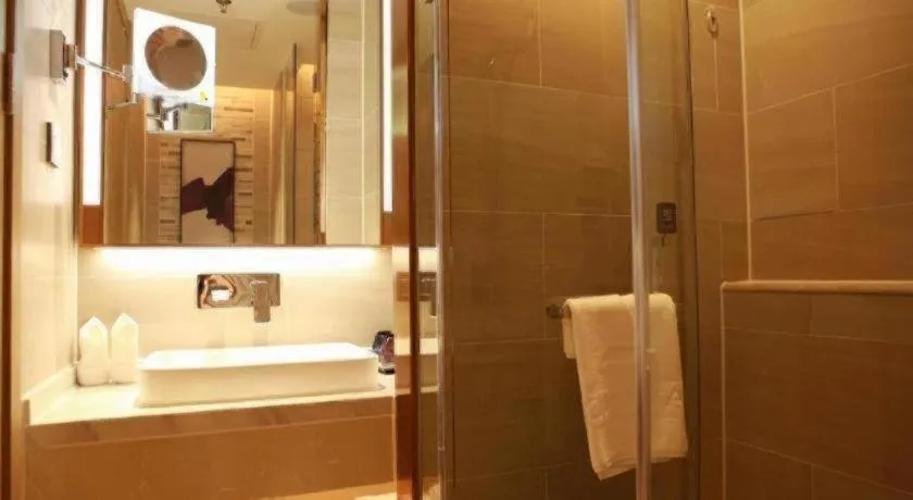 Lavande Hotel Shenzhen East Gate Wanxiang City Guomao Metro Statipn