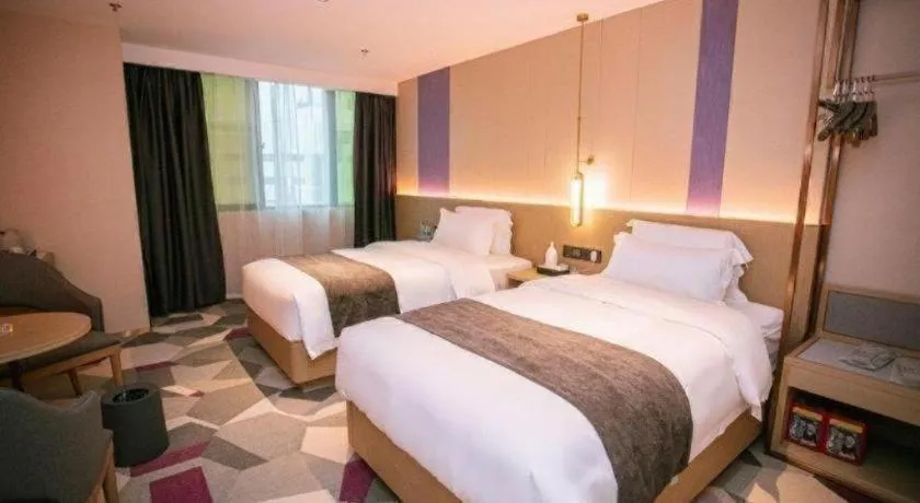 Bed in Lavande Hotel Shenzhen East Gate Wanxiang City Guomao Metro Statipn