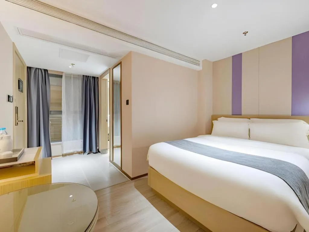 Bed in Lavande Hotel Shenzhen East Gate Wanxiang City Guomao Metro Statipn
