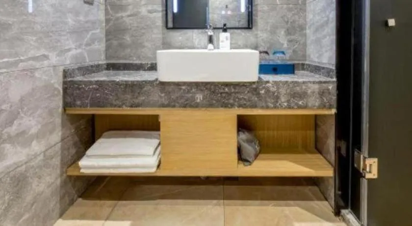 Echarm Hotel Guangzhou Gangding Huashi Metro Station