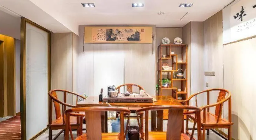 Echarm Hotel Guangzhou Gangding Huashi Metro Station