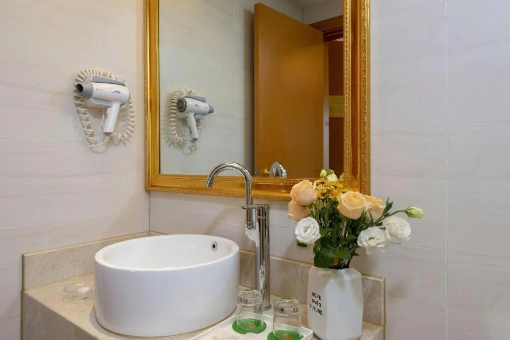 Vienna Hotel Zhengzhou Only Henan Movie Town