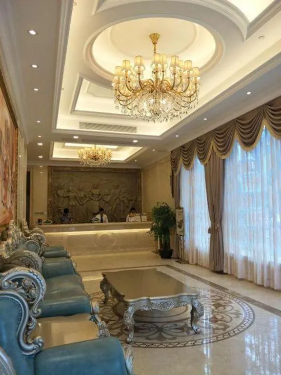 Vienna Hotel Shenzhen Qinghu Metro Station