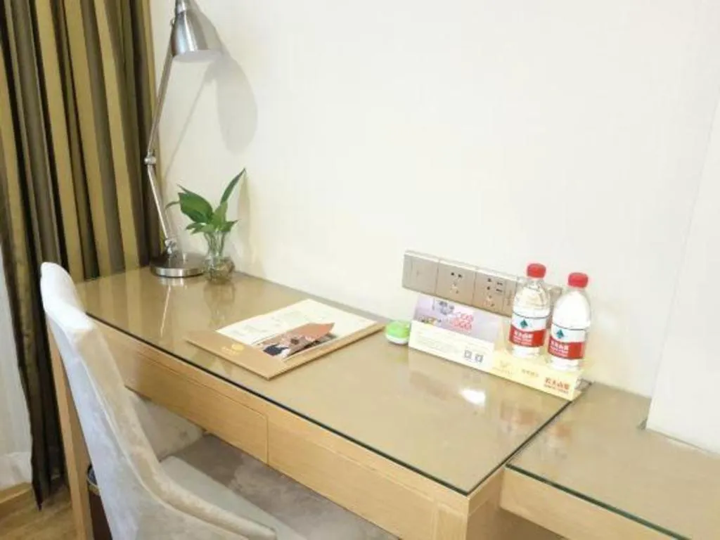 Vienna Hotel Shenzhen Guanlan Shanshuitianyuan Xintian