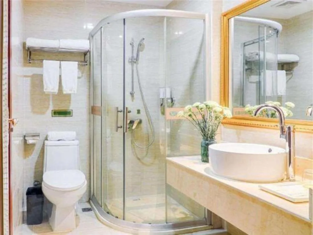 Vienna Hotel Shenzhen Guanlan Shanshuitianyuan Xintian