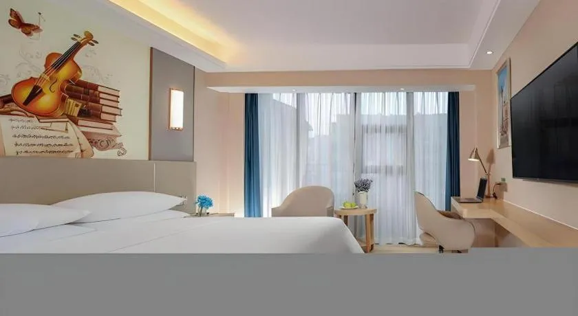 Bed in Vienna Hotel Chengdu Xinjin Old Pier Liujianian Metro Station