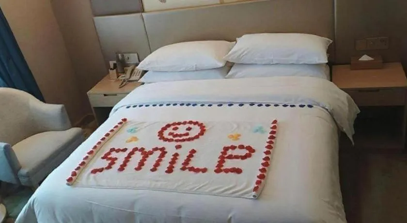 Bed in Vienna Hotel Chengdu Xinjin Old Pier Liujianian Metro Station