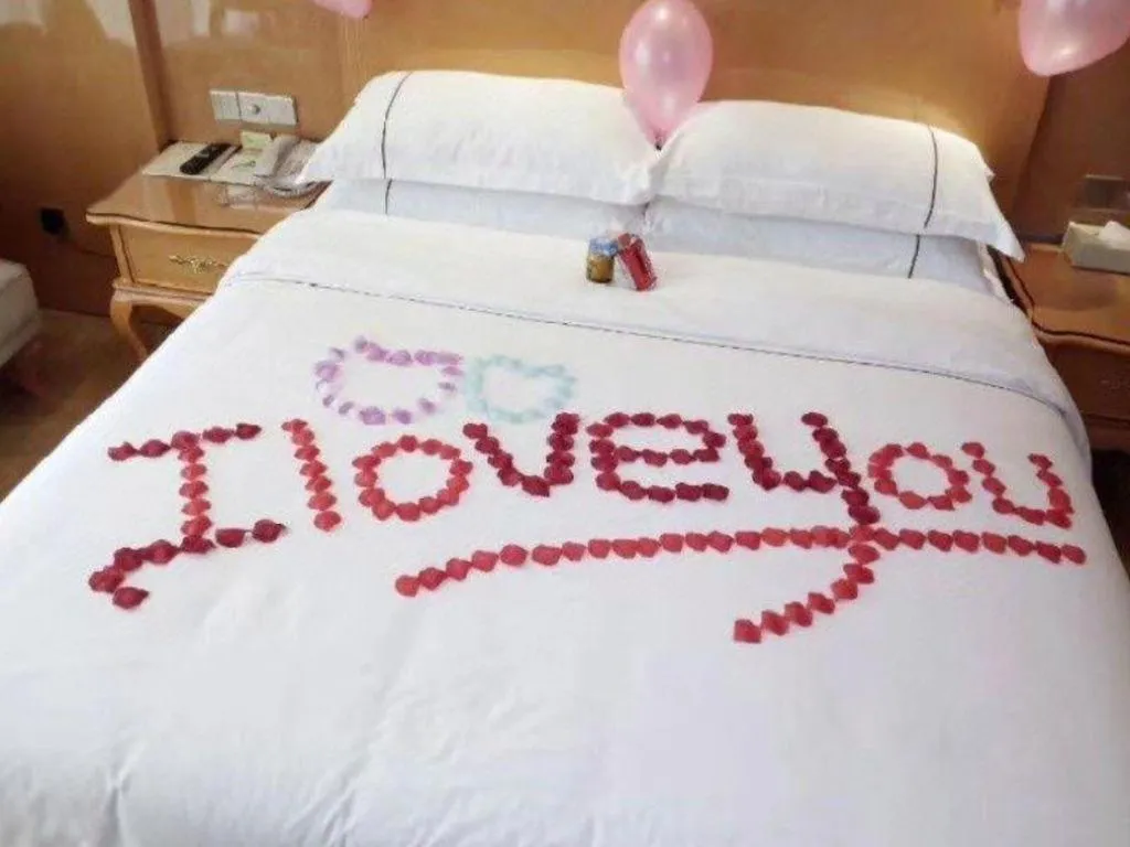 Bed in Vienna Hotel Chengdu Xinjin Old Pier Liujianian Metro Station