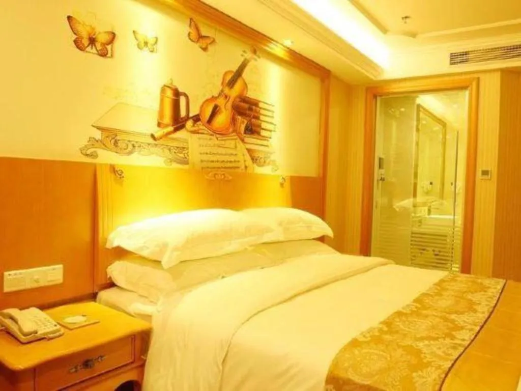 Bed in Vienna Hotel Shandong Jinan High-Tech Wanda Exhibition Center