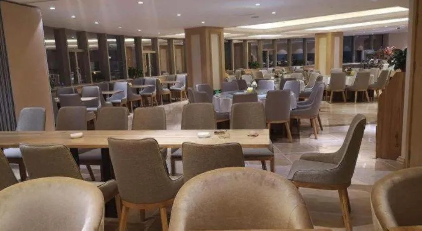 Vienna Hotel Kunming Baiyun Road Metro Station Jiang'an