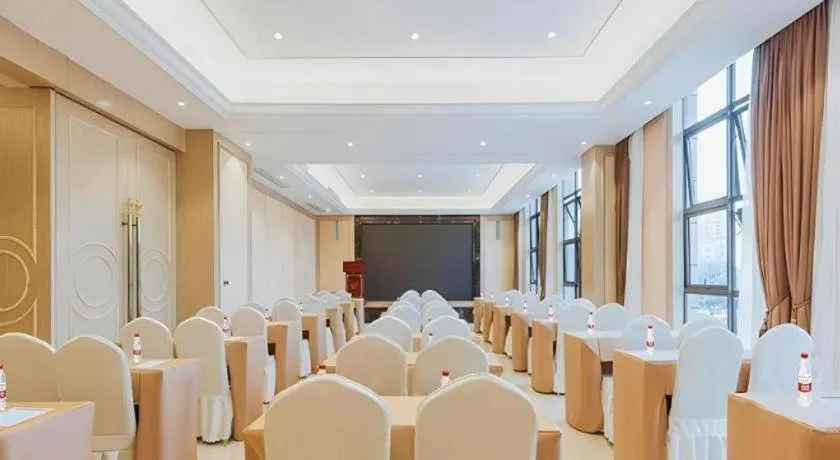 Vienna Hotel Chongqing Jiangjin Shuangfu