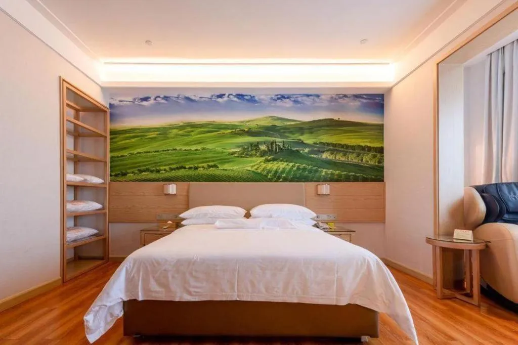 Bed in Best Sleep International Hotel Shenzhen Tanglang Metro Station