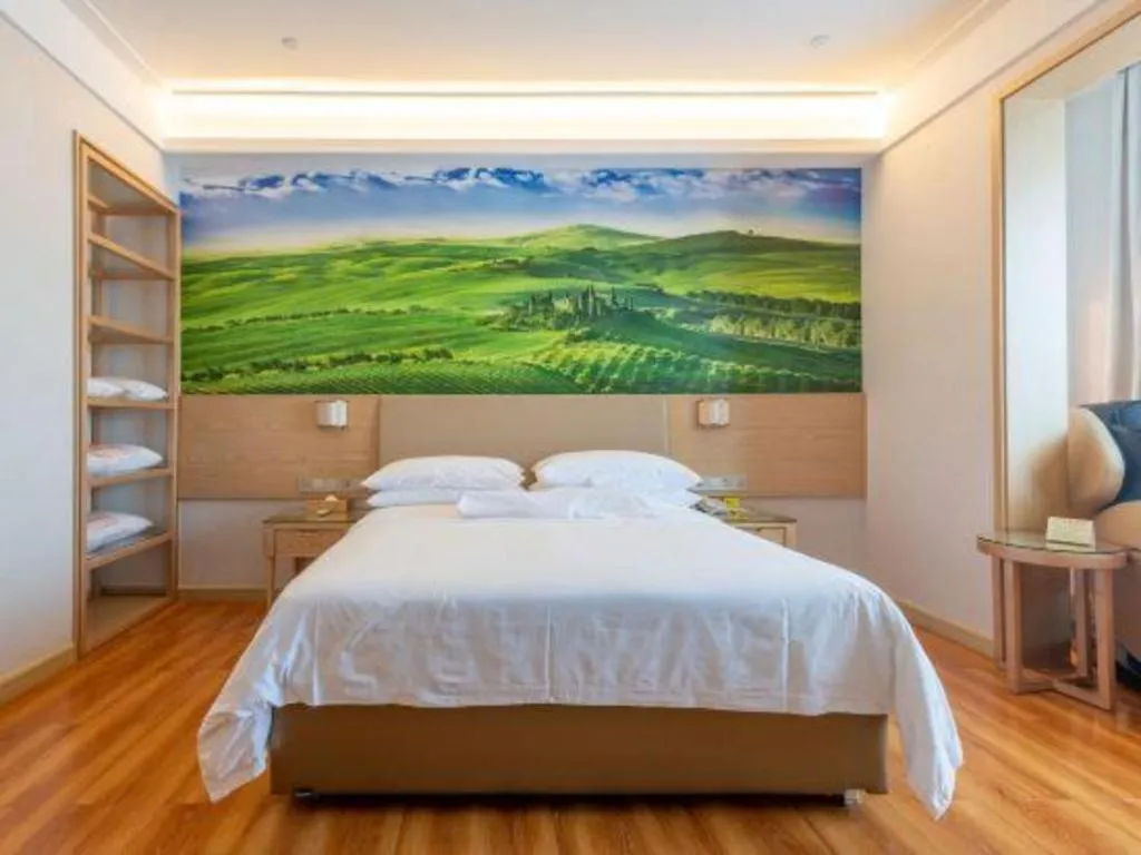 Bed in Best Sleep International Hotel Shenzhen Tanglang Metro Station