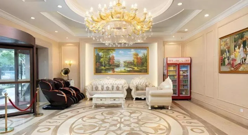 Vienna Hotel Xi'an Xijing Hospital Tonghuamen Metro Station