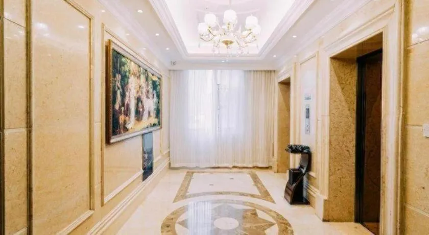 Vienna Hotel Xi'an Xijing Hospital Tonghuamen Metro Station