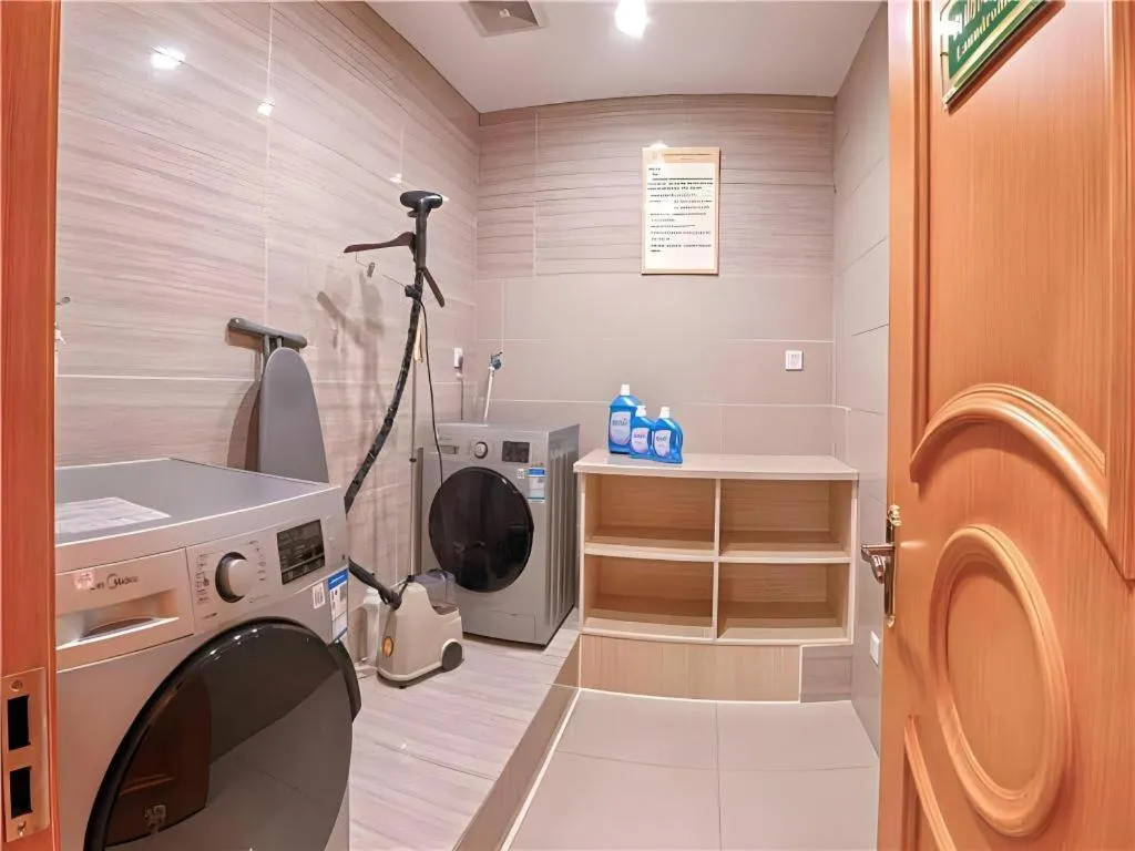 Vienna Hotel Suzhou Yangcheng Lake Fashion Stage