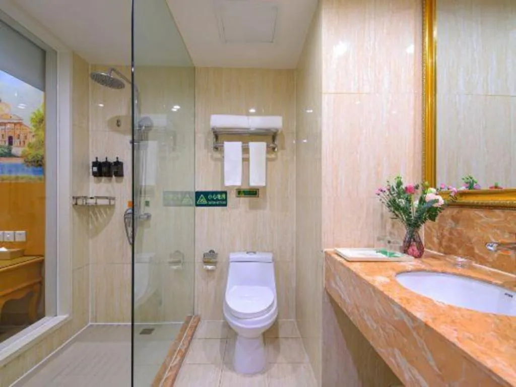 Vienna Hotel Suzhou Yangcheng Lake Fashion Stage