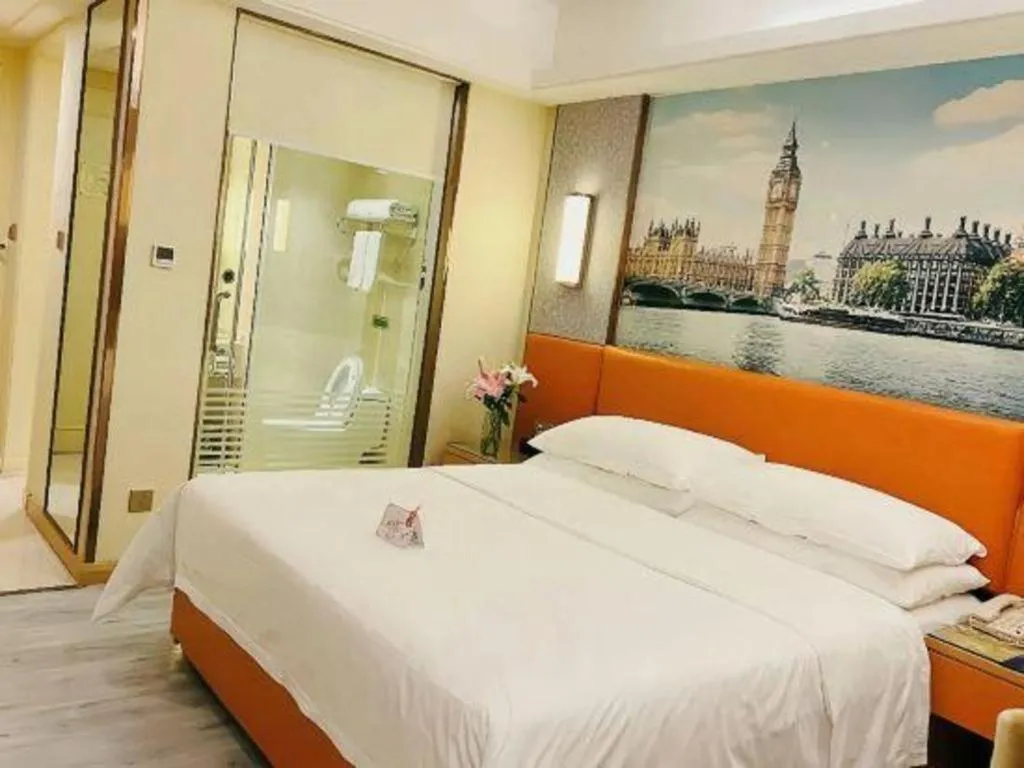 Bed in Vienna Hotel Guangzhou Panyu Square