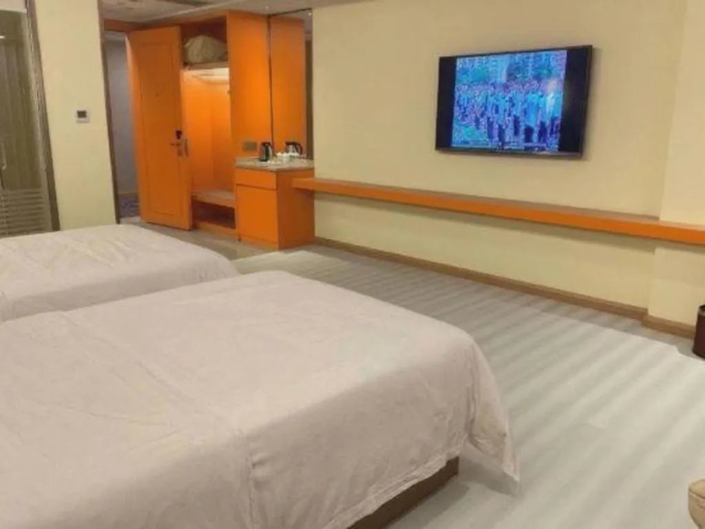 Bed in Vienna Hotel Guangzhou Panyu Square