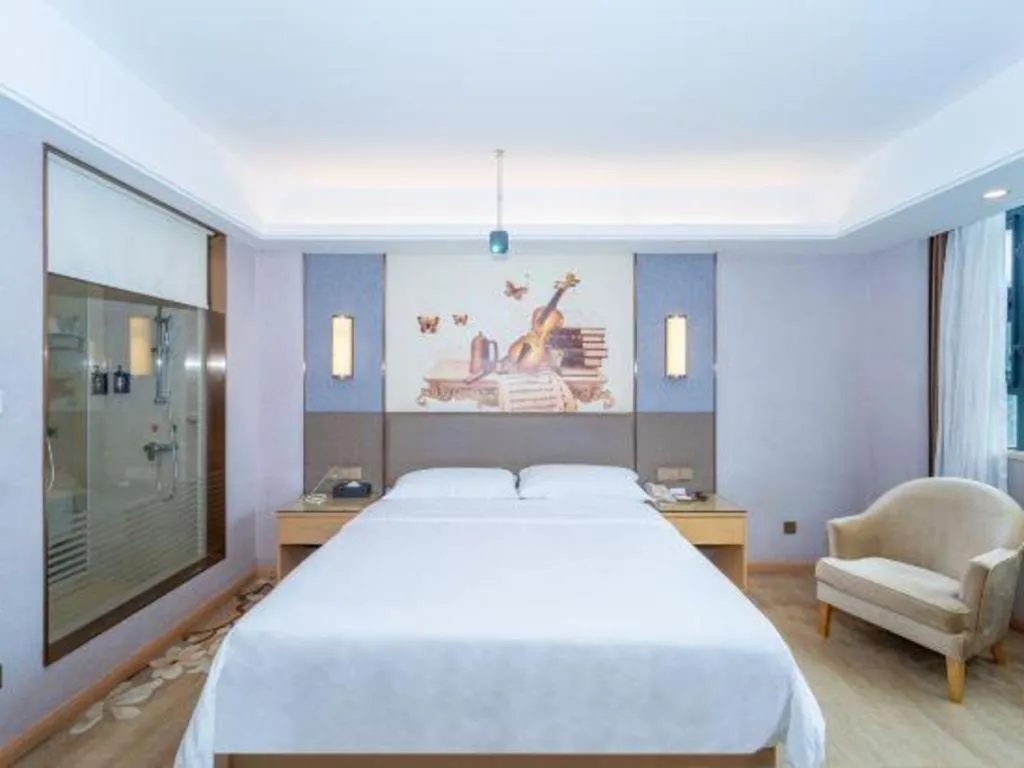 Bed in Vienna Hotel Guangzhou Panyu Square