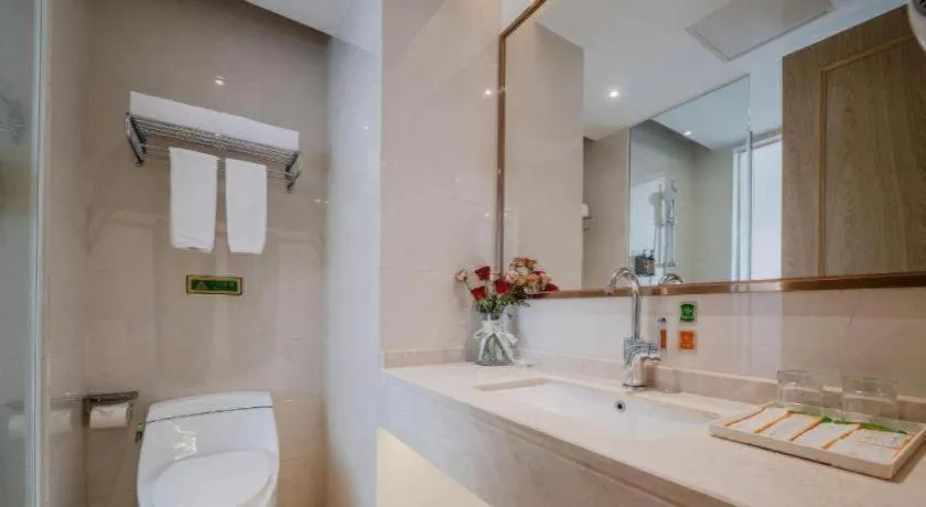 Vienna Hotel Shenzhen Pingshan Longtian Town