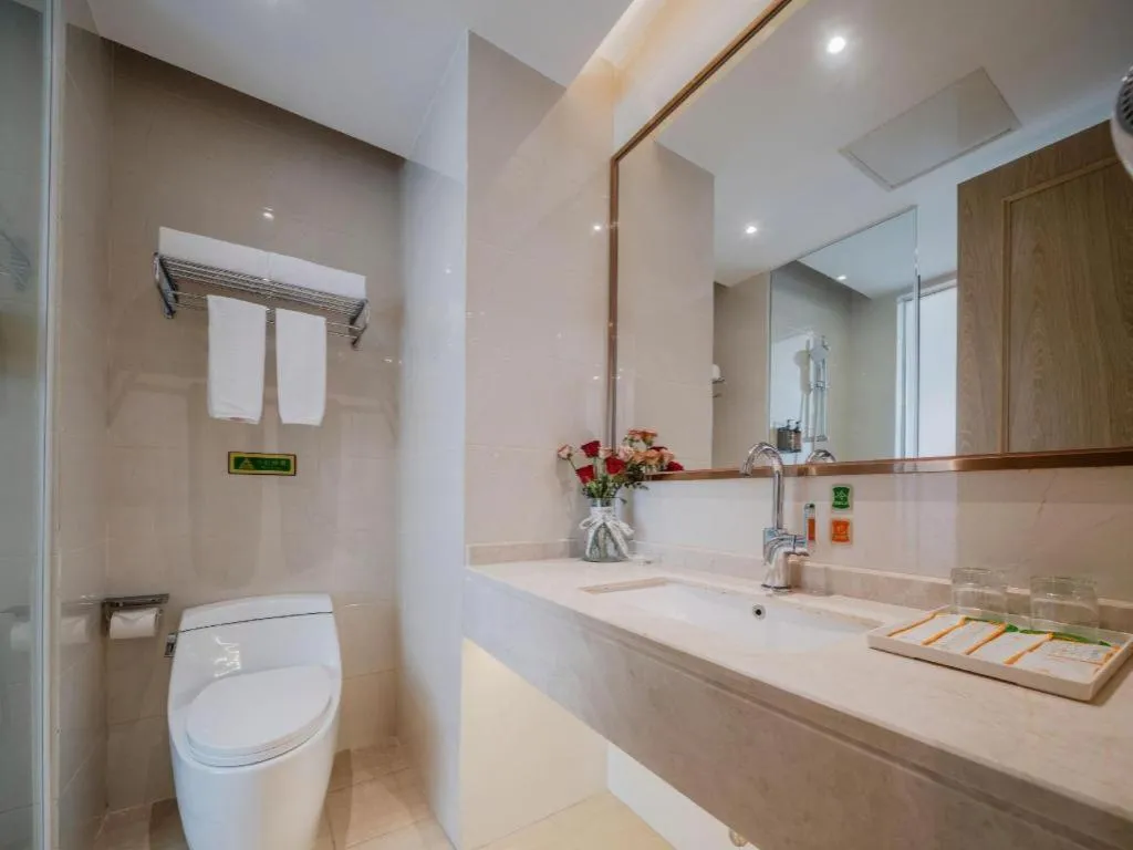 Vienna Hotel Shenzhen Pingshan Longtian Town