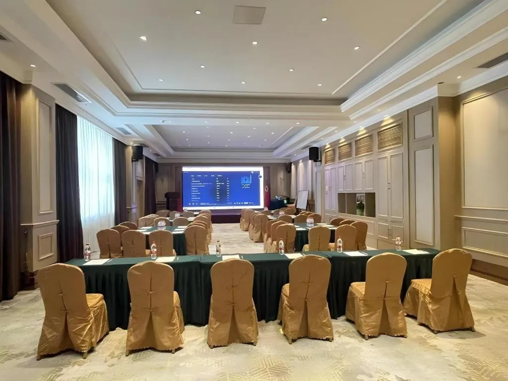 Vienna Hotel Shenzhen Pingshan Longtian Town