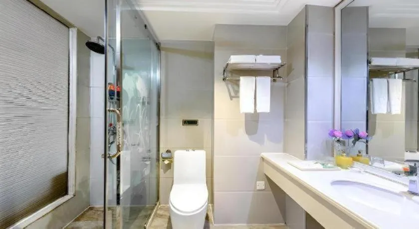 Vienna Hotel Guangdong Zhuhai Mingzhu Station Guozheng