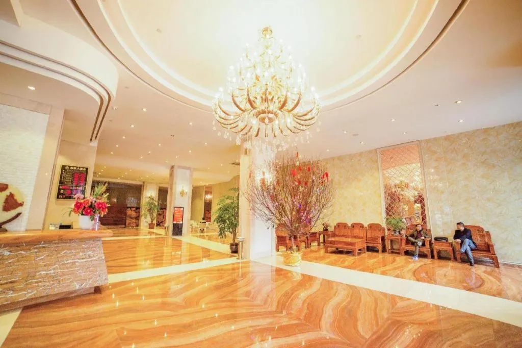 Vienna Hotel Guangdong Zhuhai Mingzhu Station Guozheng