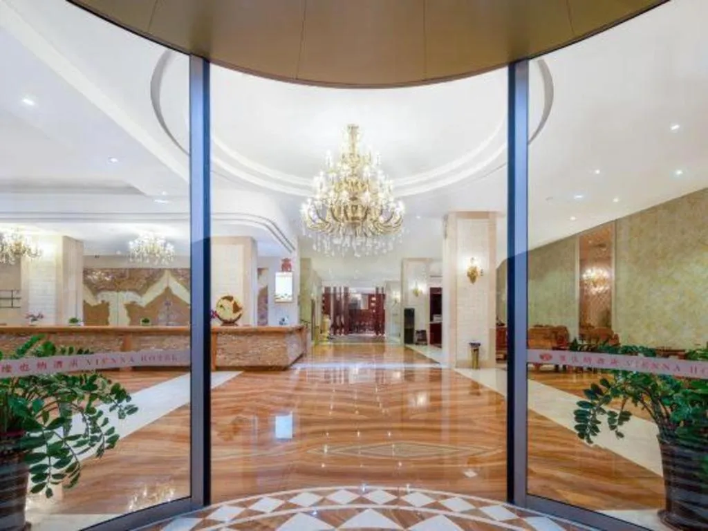 Vienna Hotel Guangdong Zhuhai Mingzhu Station Guozheng