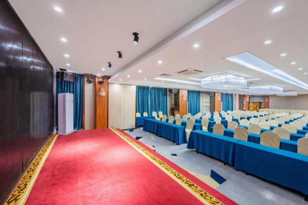 Vienna Hotel Guangdong Zhuhai Mingzhu Station Guozheng