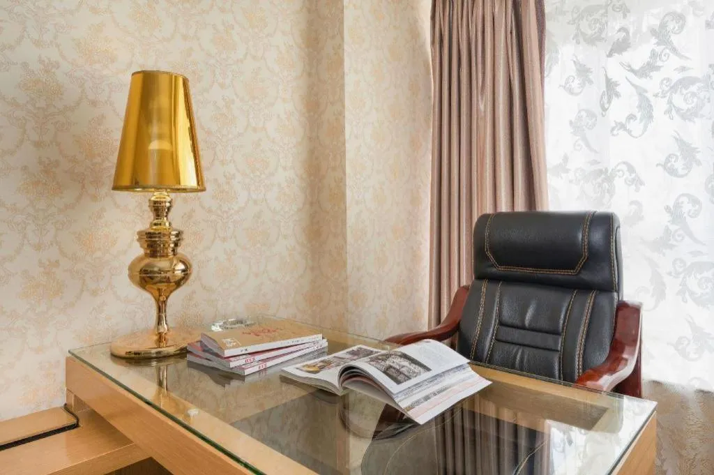 Vienna Hotel Guangdong Zhuhai Mingzhu Station Guozheng