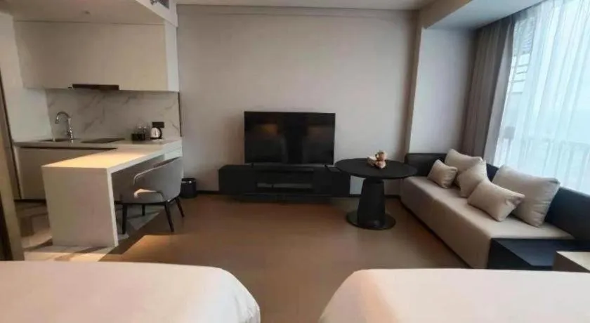 Bed in Shenzhen Cloud Park Manhattan Hotel