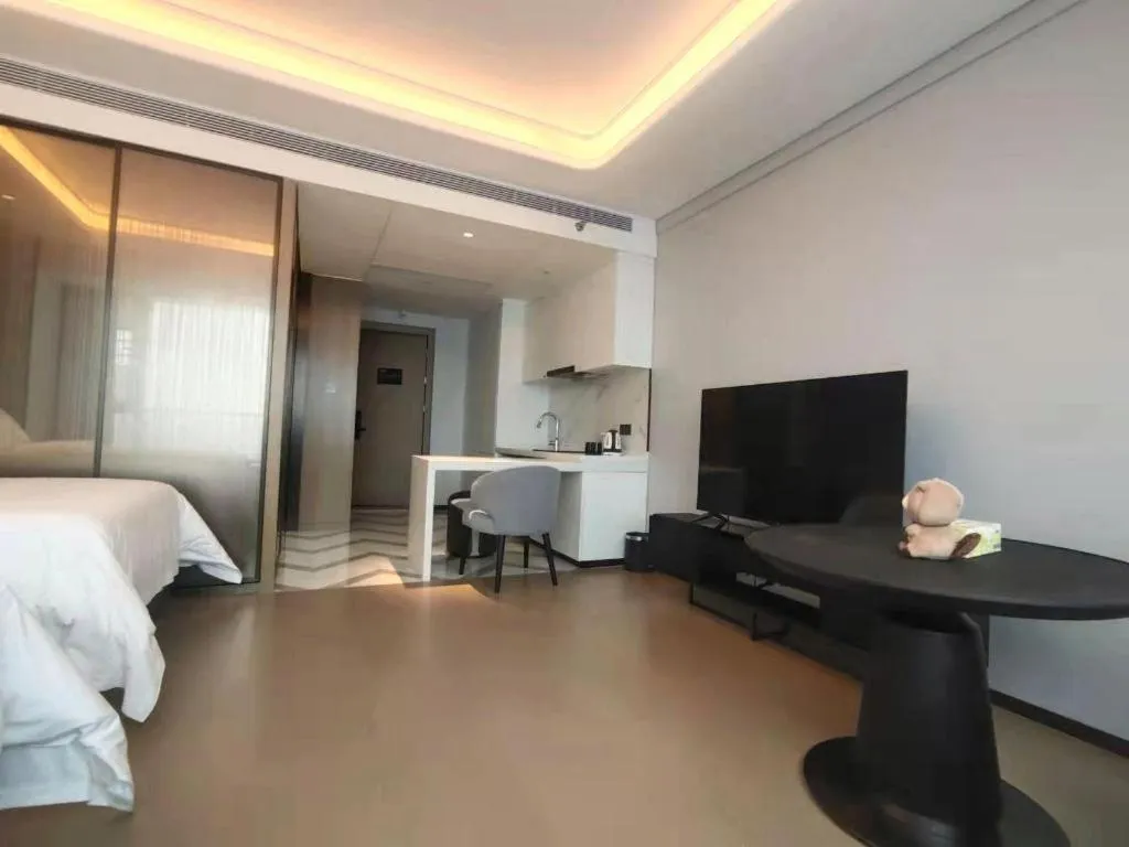 Bed in Shenzhen Cloud Park Manhattan Hotel