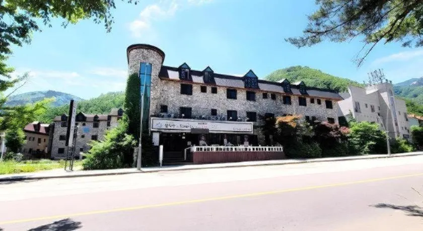 Seorak Mt., The East Sea and hot spring