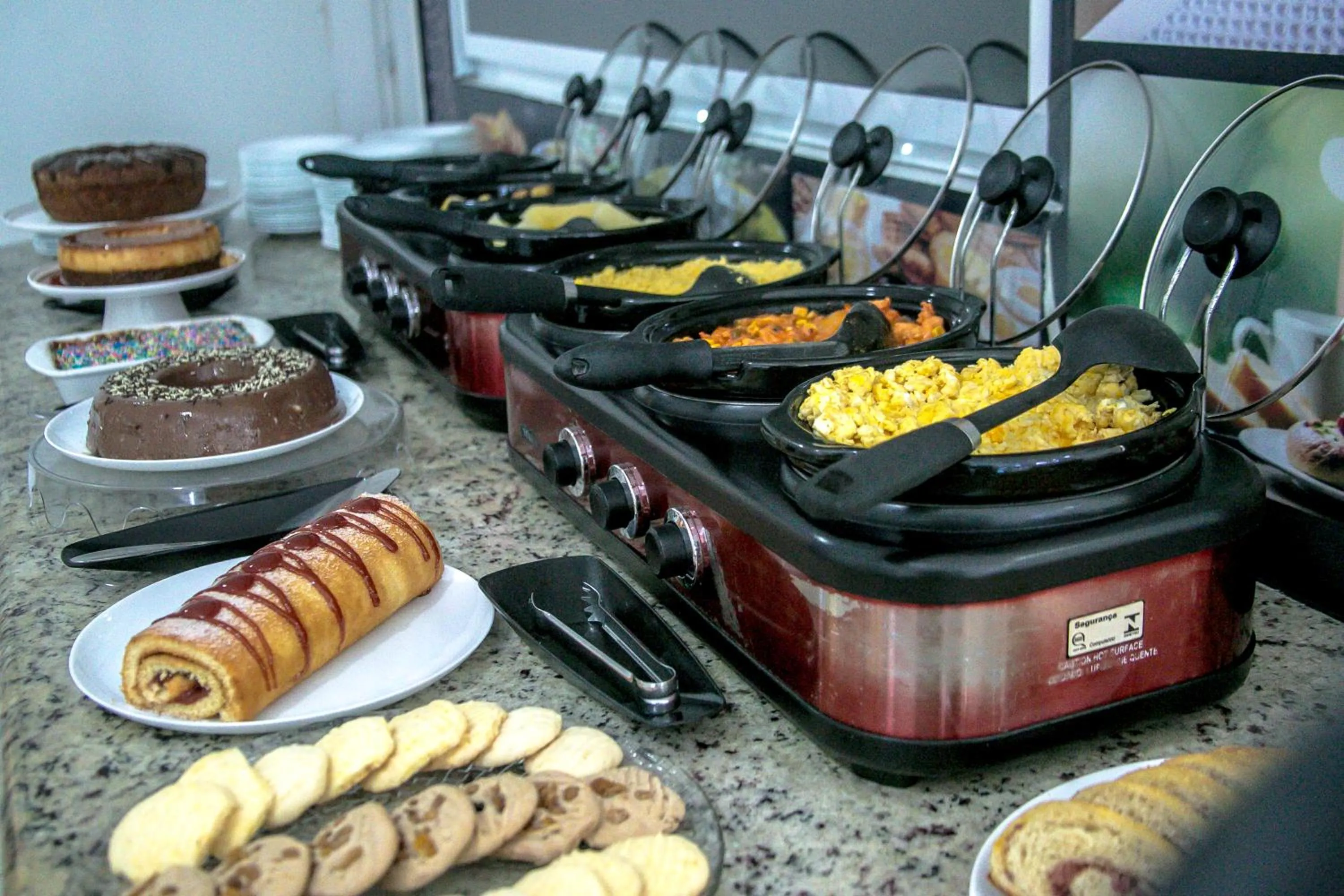 Breakfast in Hotel Refugio