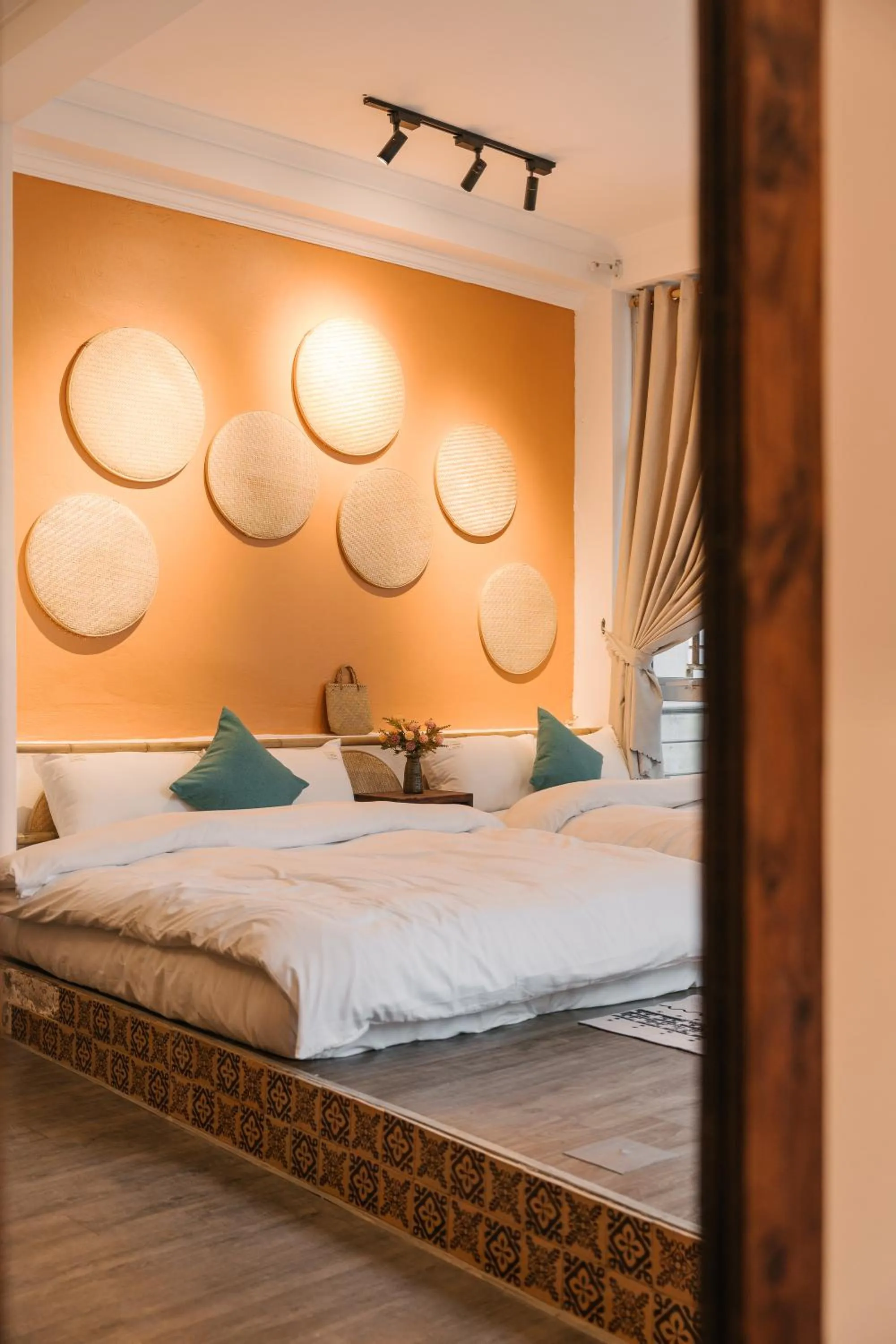 Bed in OH Trendy homes Hoan Kiem PNL1