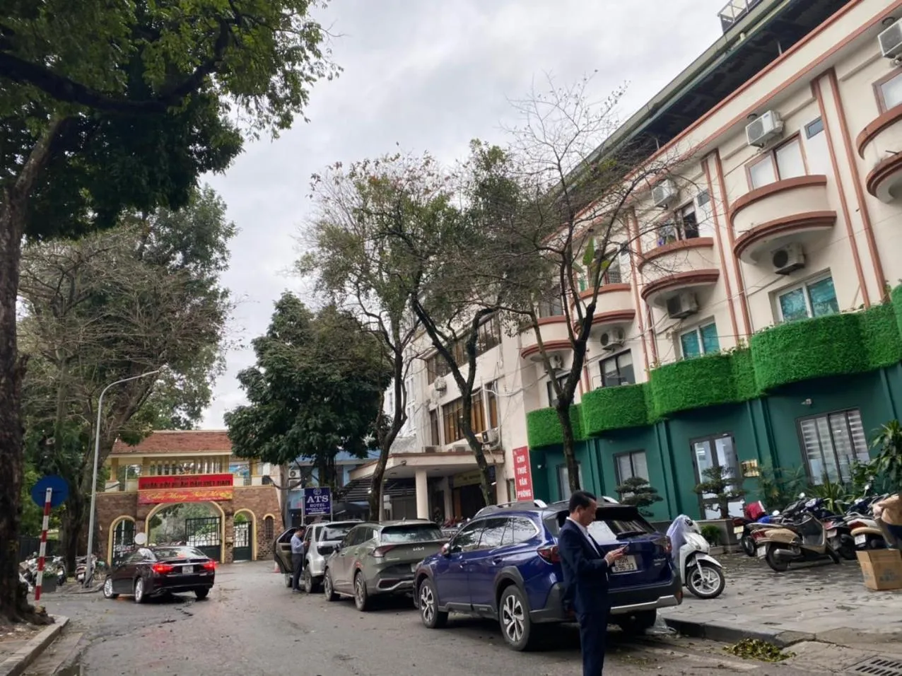 Neighbourhood in OH Trendy homes Hoan Kiem PNL1